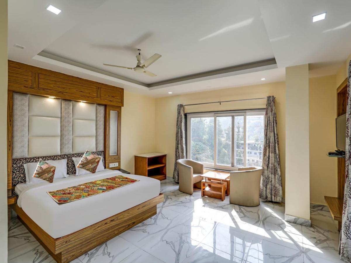 Jai Deluxe- Paharganj Railway Station Hotel New Delhi