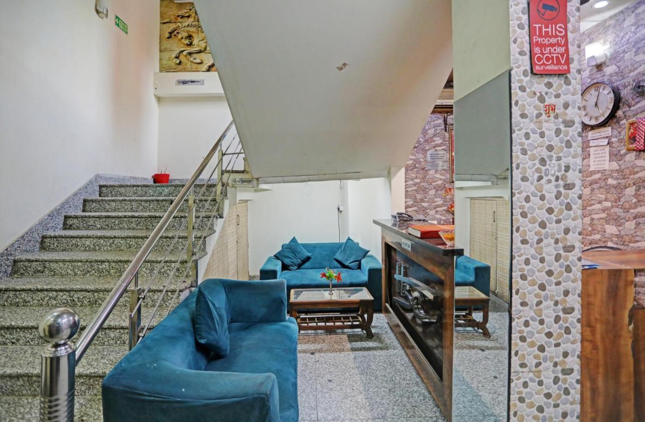 Jai Deluxe- Paharganj Railway Station Hotel New Delhi